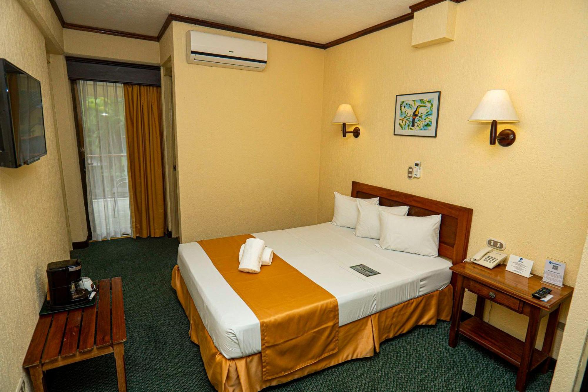 Best Western Hotel & Casino Kamuk Manuel Antonio Exteriér fotografie