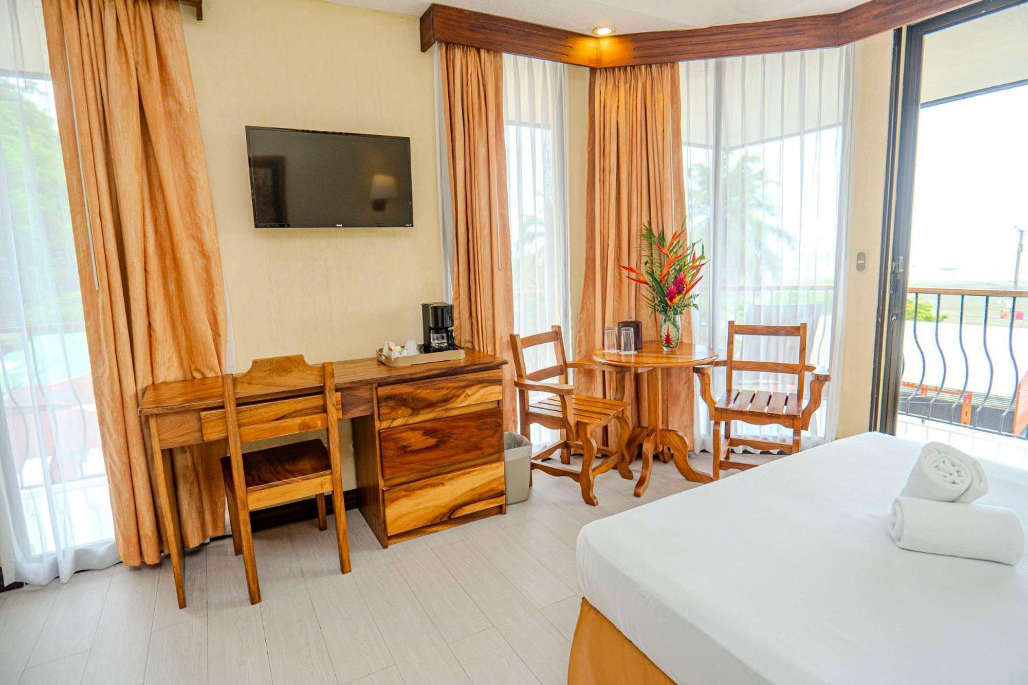 Best Western Hotel & Casino Kamuk Manuel Antonio Exteriér fotografie
