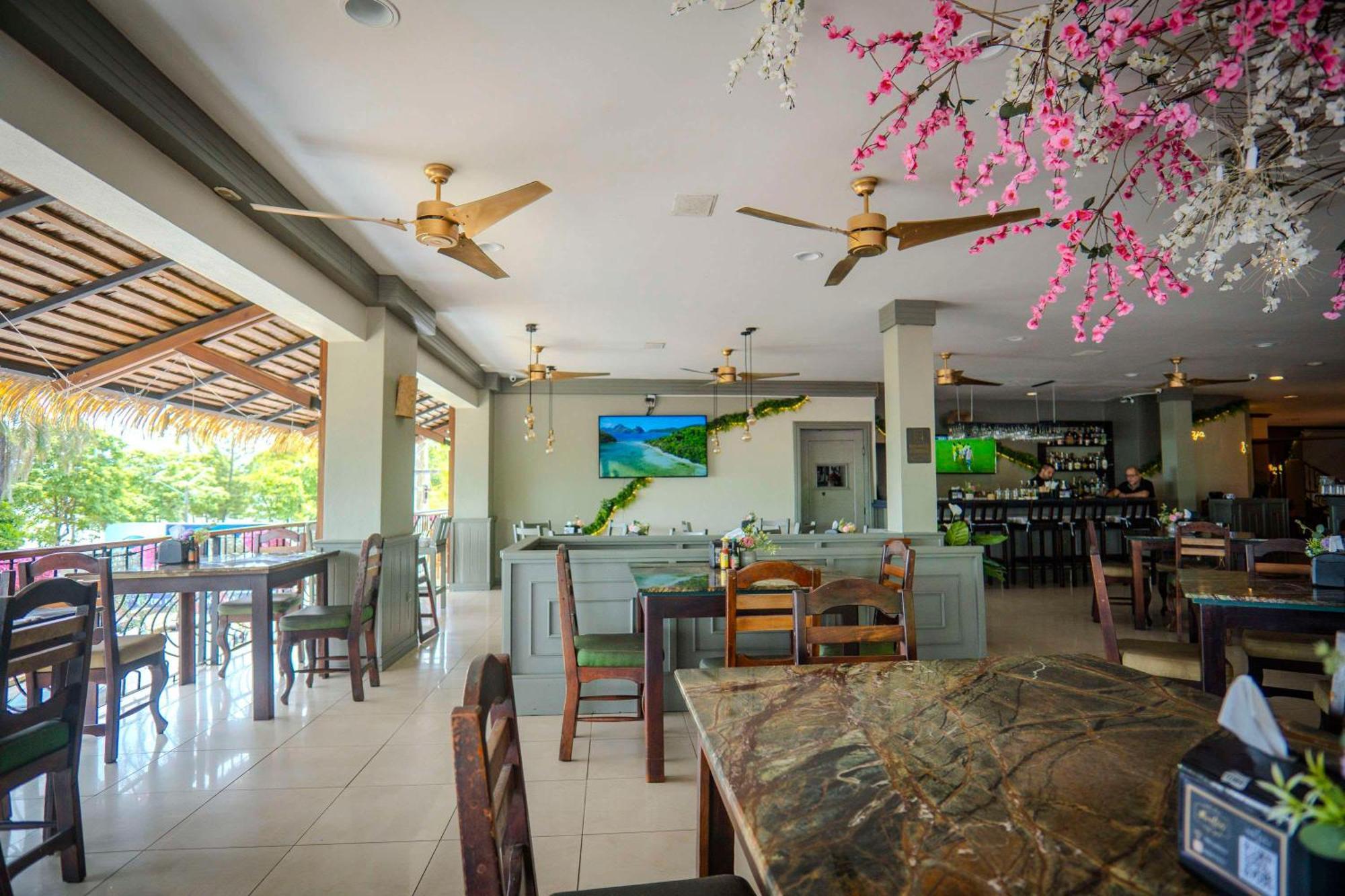 Best Western Hotel & Casino Kamuk Manuel Antonio Exteriér fotografie